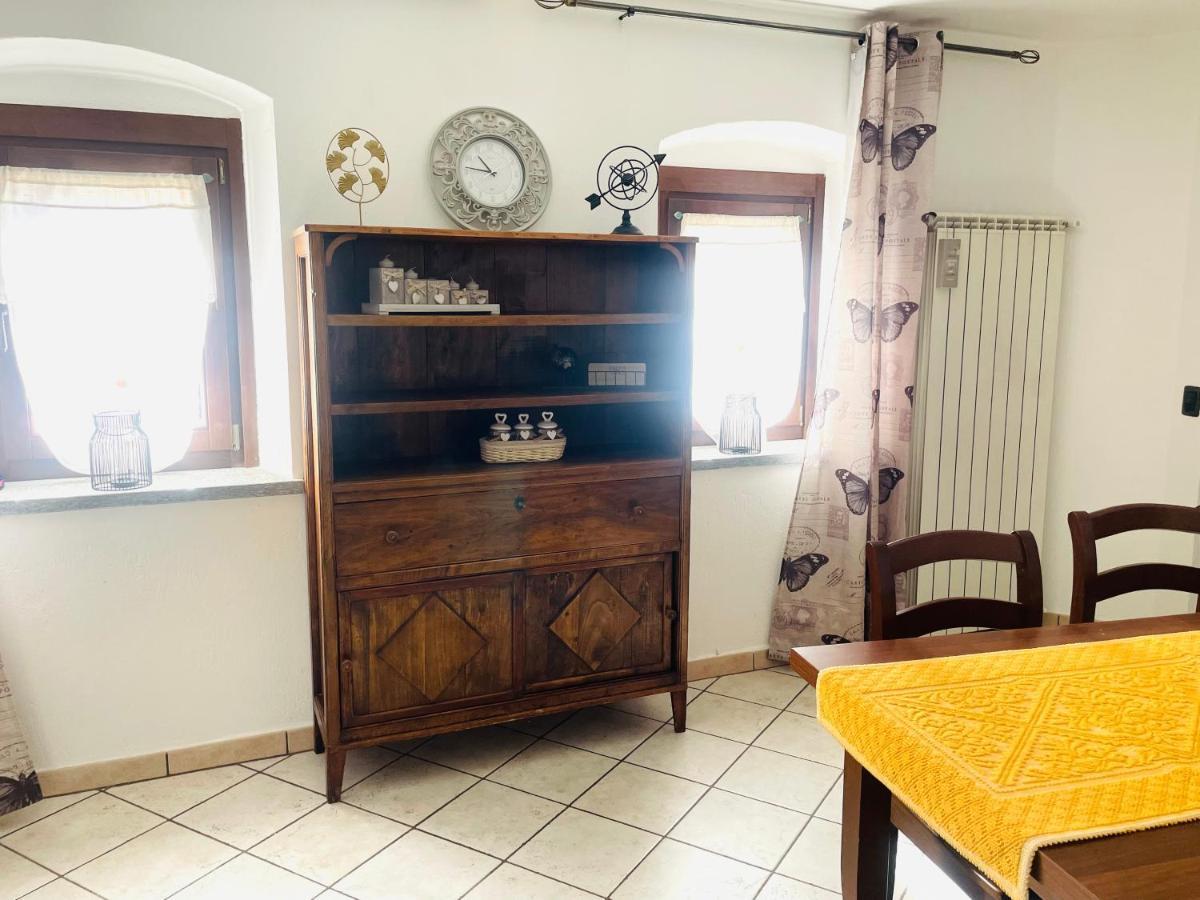 La Torre Apartment Arnad Bagian luar foto